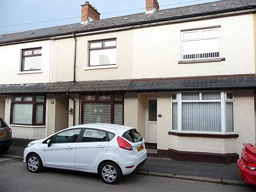 28 Rockview Street, Donegall Road
